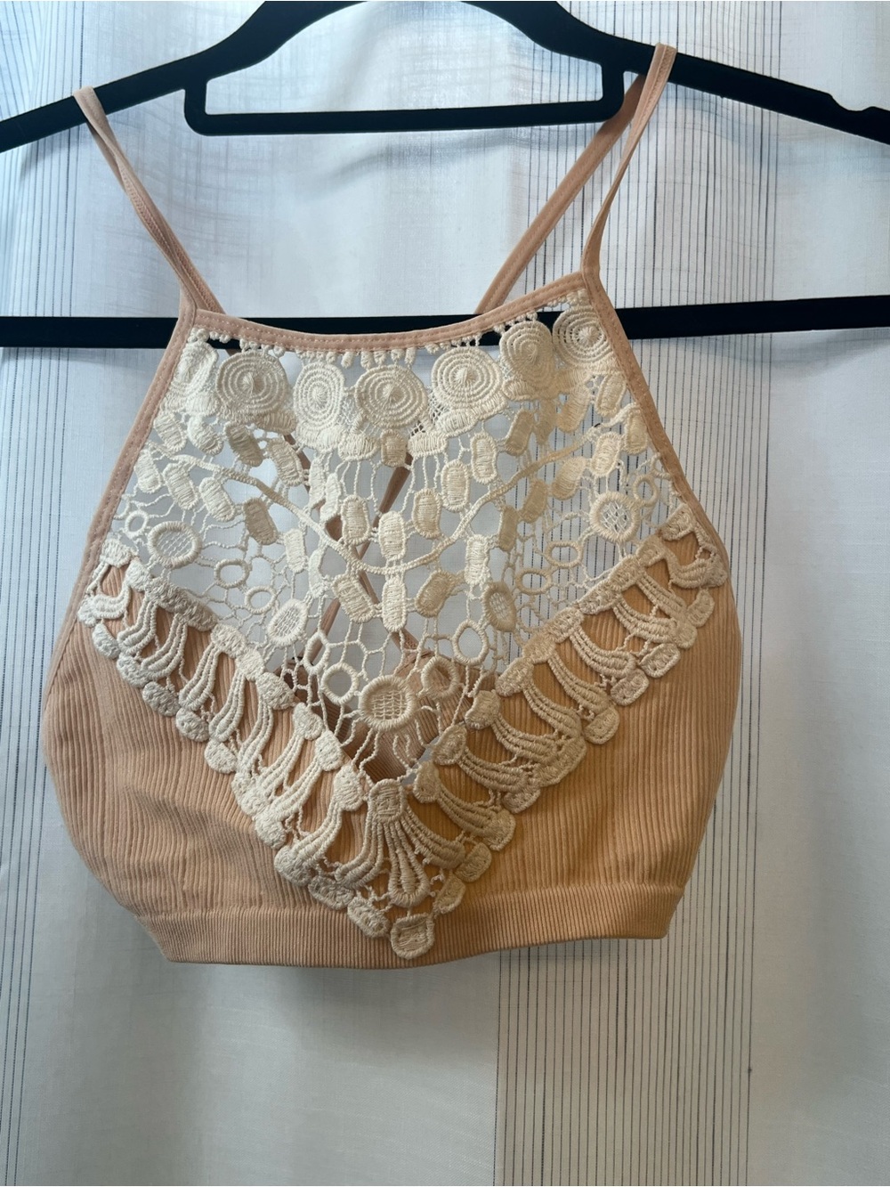 Source Unknown Beige Crochet Lace Ribbed Crop Tank